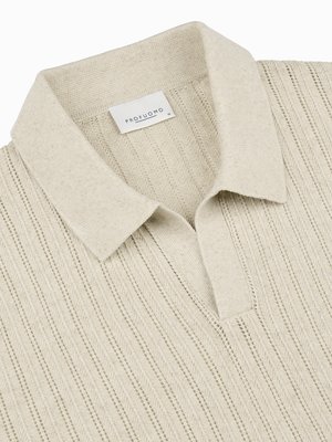 Poloshirt aus einem gestreiften Baumwollstrick mit Leinen