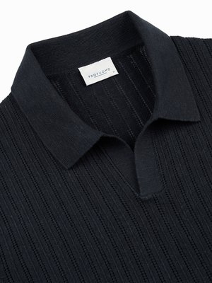 Poloshirt aus einem gestreiften Baumwollstrick mit Leinen
