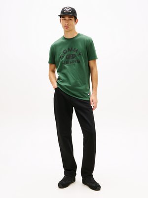 T-Shirt mit Label-Print auf der Vorderseite aus Baumwolle