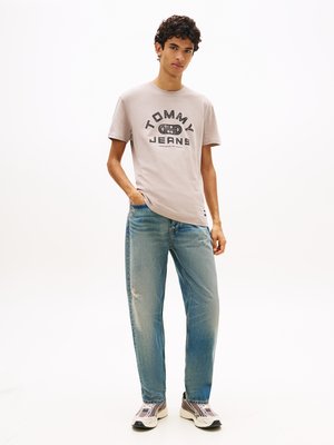 T-Shirt mit Label-Print auf der Vorderseite aus Baumwolle