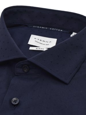 Unifarbenes Hemd aus Dynamic Cotton mit Kentkragen, Slim Fit