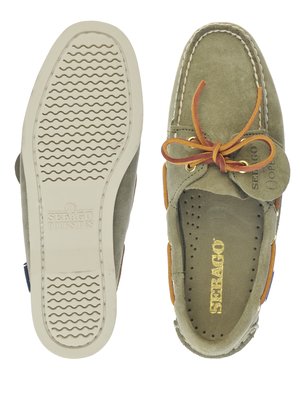 Bootsschuhe aus weichen Veloursleder