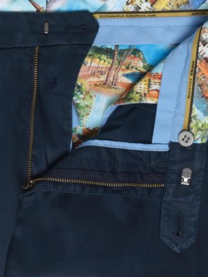 Chino Milano mit Lyocell-Anteil