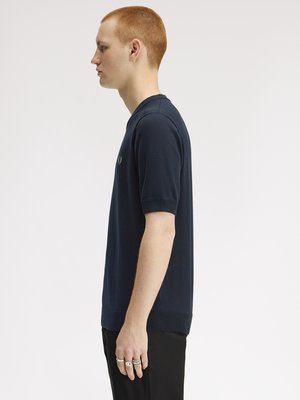 Feinstrick-T-Shirt mit Rundhalsausschnitt und Rippbündchen