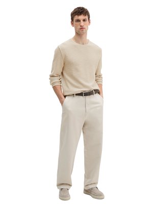 Leichter Strick-Pullover aus Baumwolle und Leinen, Regular Fit