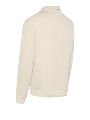 Sweatjacke mit Umlegekragen und Logo-Badge am Arm
