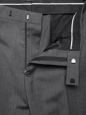 Anzug aus fein melierter Schurwolle mit Stretchanteil, Slim Fit