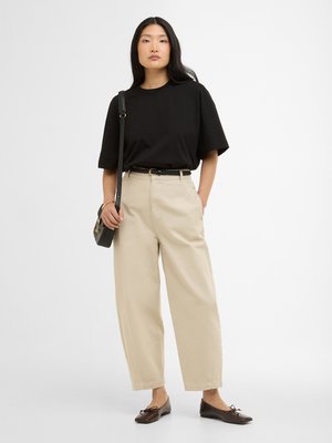 Weit fallende Damen-Jeans Daya mit zylinderförmigem Bein