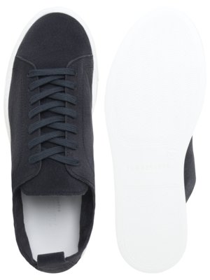 Leichte Low Top-Sneaker aus Wildleder