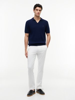 Strick-Poloshirt mit Waffelstruktur und Jonny-Kragen, Regular Fit