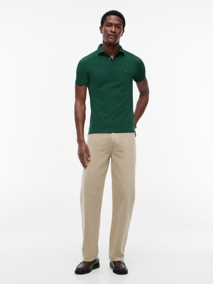 Stretch-Poloshirt 1985 mit Flag-Stickerei, Slim Fit