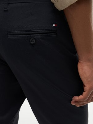 Chino Bleecker mit feinem Muster und Stretchanteil, Slim Fit