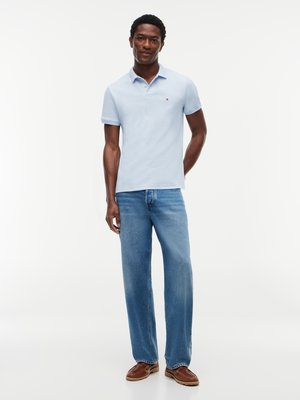 Strick-Poloshirt aus einem Baumwoll-Mix mit Stretch, Regular Fit