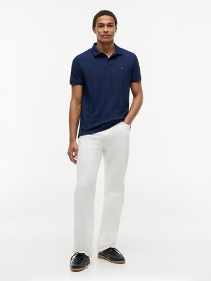 Strick-Poloshirt aus einem Baumwoll-Mix mit Stretch, Regular Fit