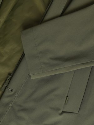 Kurzmantel mit heraustrennbarer Steppweste und Stretch