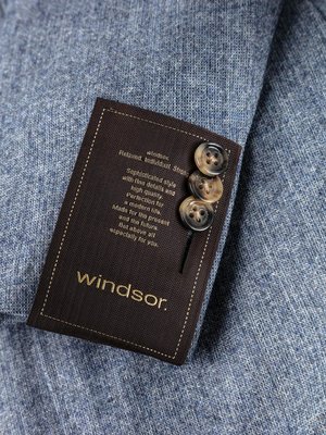 Zweireihiges Flanell-Sakko mit Kaschmir und Spitzfasson, Shaped Fit