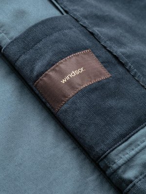 Anzugsakko aus softem Baumwoll-Feincord, Shaped Fit