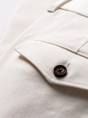 Baumwollhose mit doppelter Bundfalte und Stretch, Shaped Fit