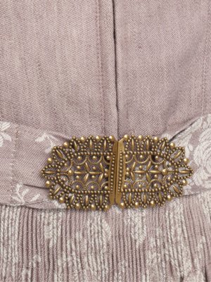 Dirndl Vreni mit Hakenverschluss und Herzchenrüsche