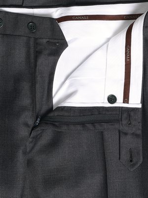 Anzug aus edler Super 130 Schurwolle, Slim Fit