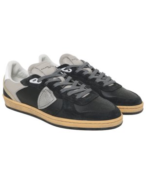 Low Top-Sneaker aus Leder mit Wildleder-Overlays