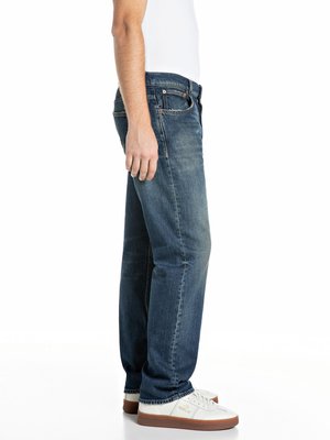 Jeans Aideen mit Stretch und dezenter Waschung, Straight Fit