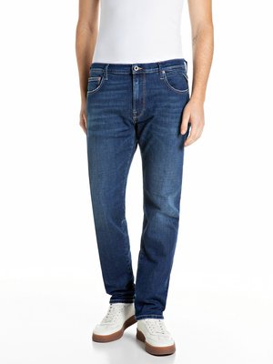Jeans Aideen mit Stretch und dezenter Waschung, Straight Fit