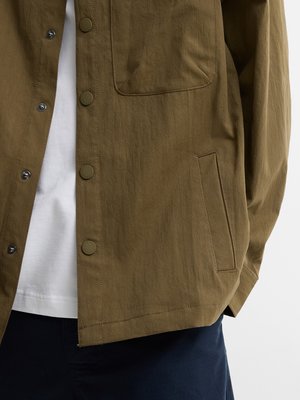 Overshirt Strickland aus einem Baumwoll-Mix