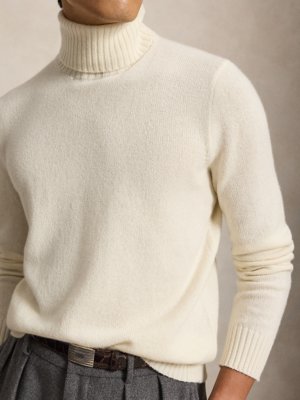 Leichter Rollkragenpullover aus Kaschmir