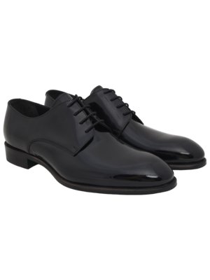 Handgefertigte Derby-Schuhe aus poliertem Leder