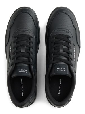 Sneaker aus Glattleder mit Label-Schriftzug