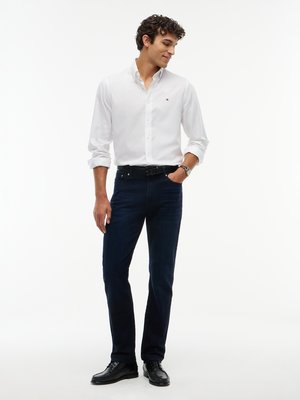 Jeans Denton mit Stretchanteil, Slim Straight Fit