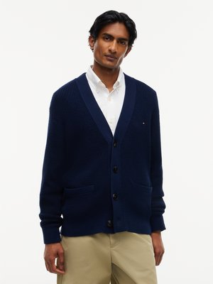 Strukturierter Cardigan aus einem Baumwollstrick