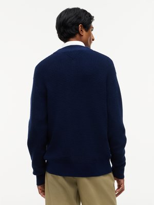 Strukturierter Cardigan aus einem Baumwollstrick