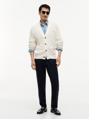 Strukturierter Cardigan aus einem Baumwollstrick