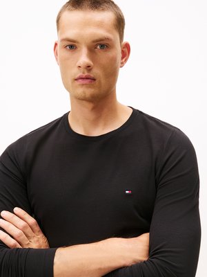 Longsleeve mit Stretch und Logo-Aufnäher, Slim Fit