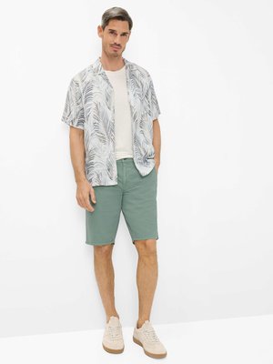 Bermudashorts Burt mit Stretchanteil, Regular Fit