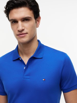 Piqué-Poloshirt aus Baumwolle mit Logo-Stickerei, Regular Fit