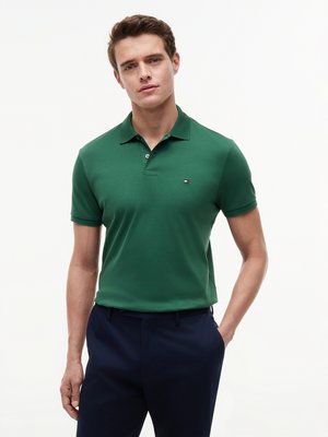 Piqué-Poloshirt aus Baumwolle mit Logo-Stickerei, Regular Fit