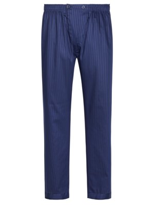 Dunkelblaue, gestreifte Pyjamahose im Stehen abgebildet. Die Hose hat einen elastischen Bund mit zwei Knöpfen. Sie hat eine gerade Beinform und die Streifen verlaufen vertikal. Das Material scheint leicht und fließend zu sein.
