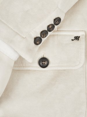 Weiches-Jersey-Sakko-mit-aufgesetzten-Taschen