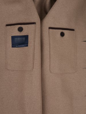 Mantel aus Schurwolle mit offenen Kanten
