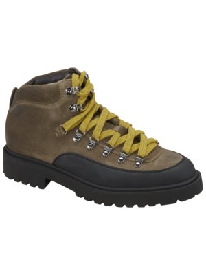 Hiking-Boots-aus-Leder-mit-Profilsohle