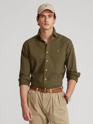 Hemd-mit-Button-Down-Kragen,-Knöpfe-in-Kontrastfarbe
