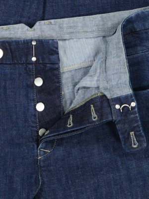 Jeans mit Riegelverschluss, Tapered Fit