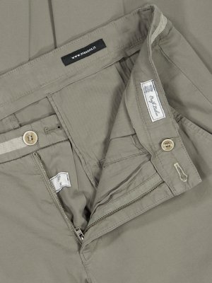 Baumwollchino mit Stretchanteil, Torino, Slim Fit