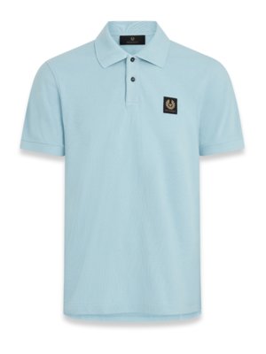 Poloshirt-in-Piqué-Qualität-mit-Logo-Aufnäher