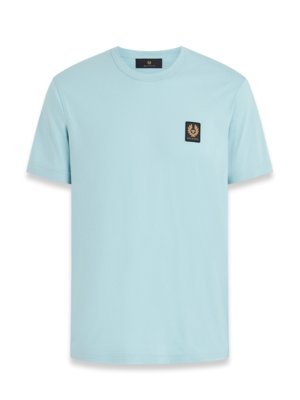 T-Shirt-mit-Logo-Aufnäher