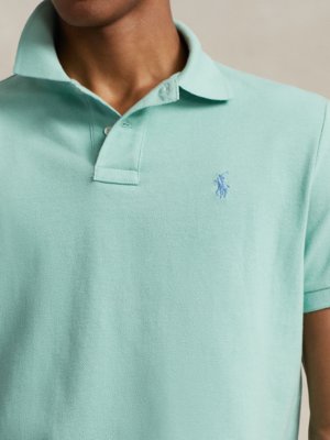 Piqué-Poloshirt mit kleiner Poloreiter-Stickerei, Slim Fit