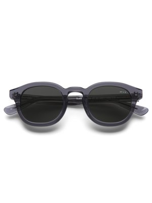Hochwertige-Sonnenbrille-mit-Antireflexionsbeschichtung